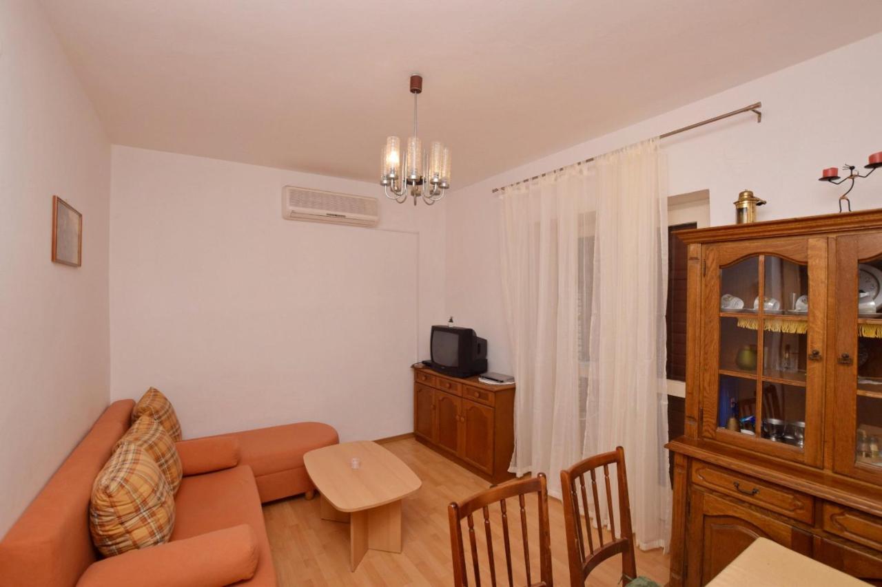 Apartments Andrija Pirovac Eksteriør bilde