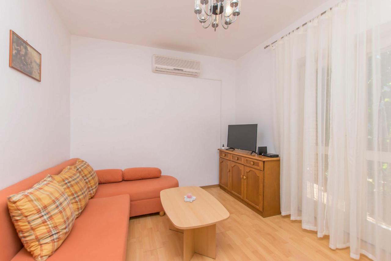 Apartments Andrija Pirovac Eksteriør bilde